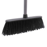Escoba de Cerdas Duras con Palo de Madera Forrado Negra